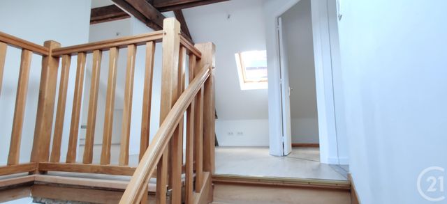 Appartement F3 à louer - 3 pièces - 81.0 m2 - TROYES - 10 - CHAMPAGNE-ARDENNE - Century 21 Martinot Immobilier