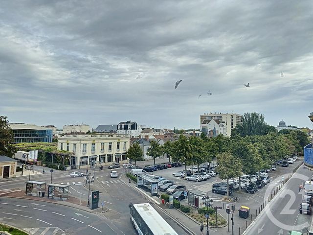 Appartement F5 à louer - 5 pièces - 123.0 m2 - TROYES - 10 - CHAMPAGNE-ARDENNE - Century 21 Martinot Immobilier