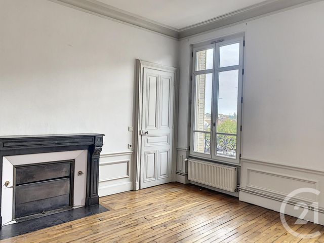 Appartement F5 à louer - 5 pièces - 123.0 m2 - TROYES - 10 - CHAMPAGNE-ARDENNE - Century 21 Martinot Immobilier