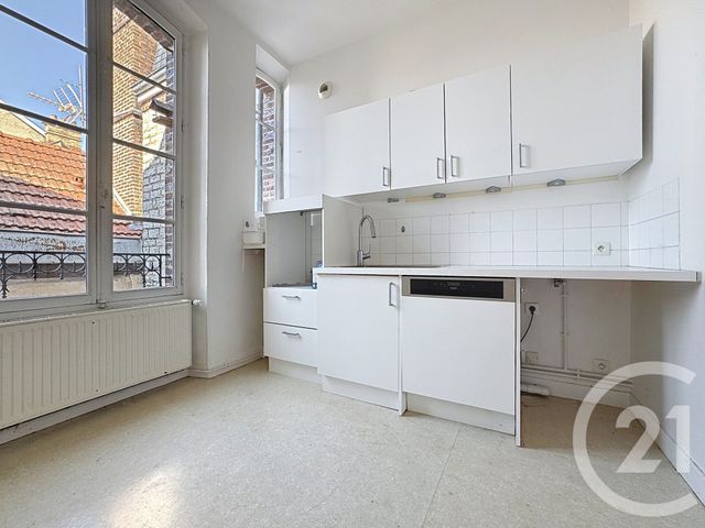 Appartement F5 à louer - 5 pièces - 123.0 m2 - TROYES - 10 - CHAMPAGNE-ARDENNE - Century 21 Martinot Immobilier
