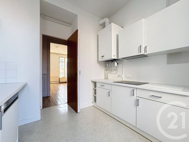 Appartement F5 à louer - 5 pièces - 123.0 m2 - TROYES - 10 - CHAMPAGNE-ARDENNE - Century 21 Martinot Immobilier