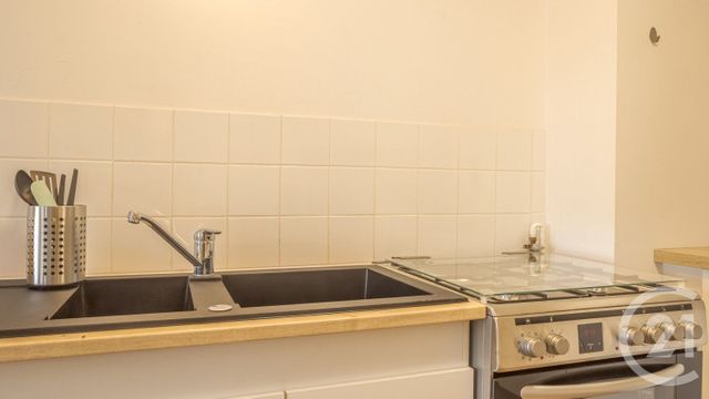 Appartement F2 à louer - 2 pièces - 53.86 m2 - TROYES - 10 - CHAMPAGNE-ARDENNE - Century 21 Martinot Immobilier