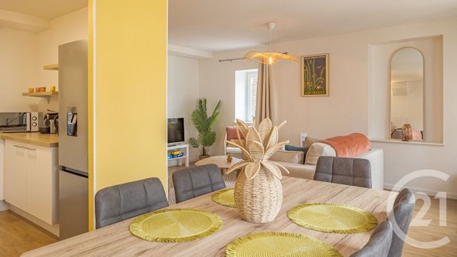 Appartement F2 à louer - 2 pièces - 53.86 m2 - TROYES - 10 - CHAMPAGNE-ARDENNE - Century 21 Martinot Immobilier
