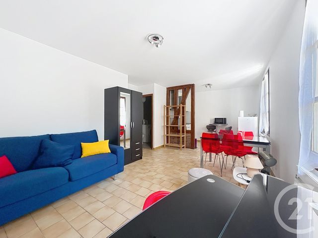 Appartement Studio à louer - 1 pièce - 28.0 m2 - TROYES - 10 - CHAMPAGNE-ARDENNE - Century 21 Martinot Immobilier