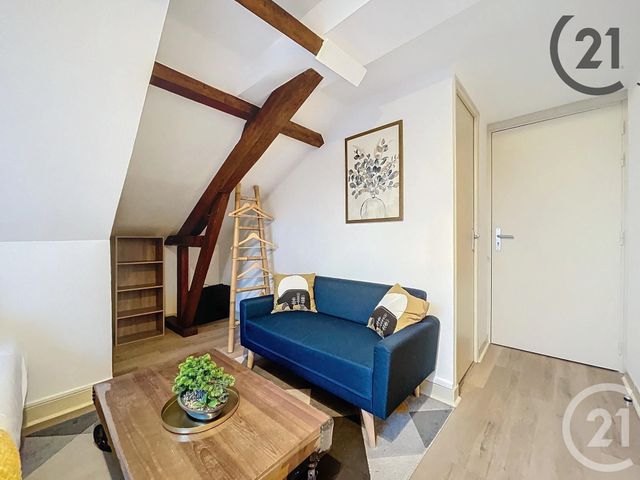 Appartement Studio à louer - 2 pièces - 16.0 m2 - TROYES - 10 - CHAMPAGNE-ARDENNE - Century 21 Martinot Immobilier