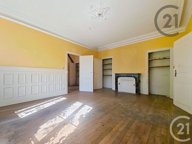 Appartement F4 à vendre - 4 pièces - 119.0 m2 - STE SAVINE - 10 - CHAMPAGNE-ARDENNE - Century 21 Martinot Immobilier