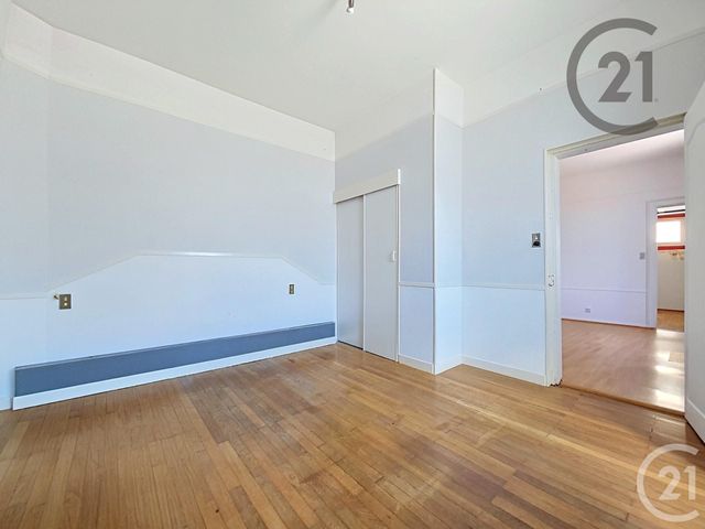 maison à vendre - 7 pièces - 117.78 m2 - TROYES - 10 - CHAMPAGNE-ARDENNE - Century 21 Martinot Immobilier