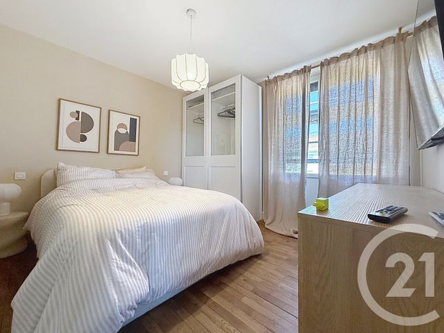 Appartement F2 à louer - 2 pièces - 50.01 m2 - TROYES - 10 - CHAMPAGNE-ARDENNE - Century 21 Martinot Immobilier