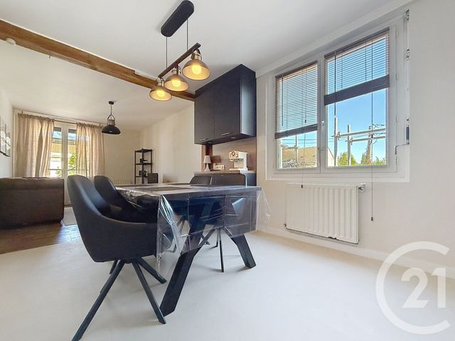 Appartement F2 à louer - 2 pièces - 50.01 m2 - TROYES - 10 - CHAMPAGNE-ARDENNE - Century 21 Martinot Immobilier
