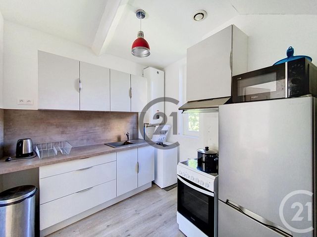 Appartement T2 à vendre - 2 pièces - 41.8 m2 - TROYES - 10 - CHAMPAGNE-ARDENNE - Century 21 Martinot Immobilier