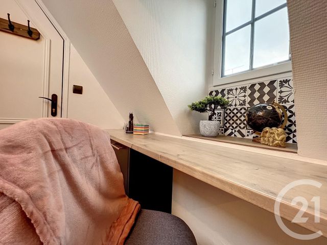 Appartement Studio à louer - 2 pièces - 9.01 m2 - TROYES - 10 - CHAMPAGNE-ARDENNE - Century 21 Martinot Immobilier