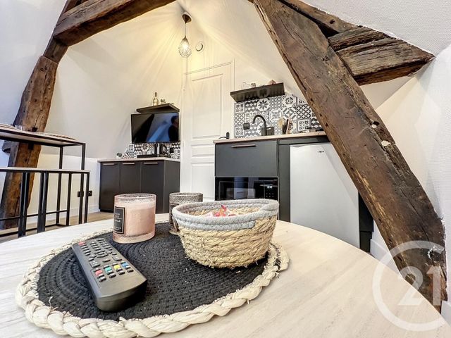 Appartement Studio à louer - 2 pièces - 9.01 m2 - TROYES - 10 - CHAMPAGNE-ARDENNE - Century 21 Martinot Immobilier