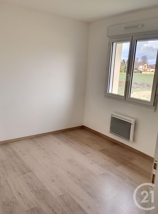 Appartement Duplex à louer - 3 pièces - 70.0 m2 - BUCHERES - 10 - CHAMPAGNE-ARDENNE - Century 21 Martinot Immobilier