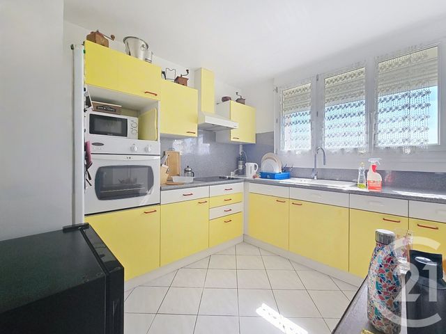 Appartement à vendre - 4 pièces - 80.59 m2 - TROYES - 10 - CHAMPAGNE-ARDENNE - Century 21 Martinot Immobilier