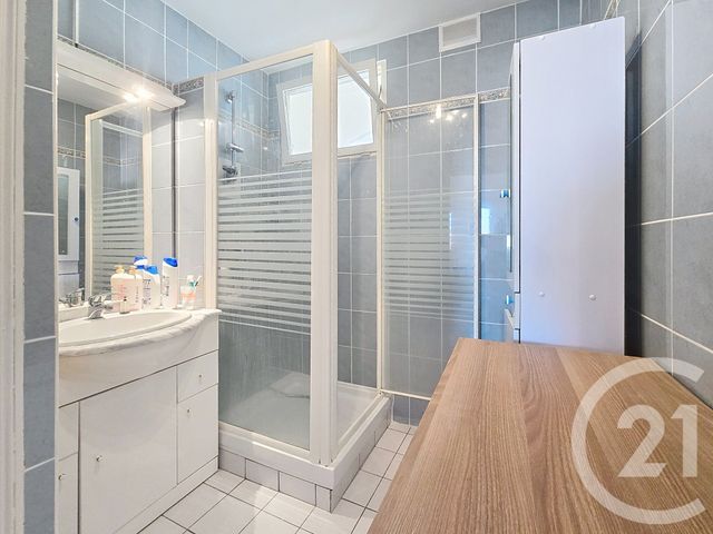 Appartement à vendre - 4 pièces - 80.59 m2 - TROYES - 10 - CHAMPAGNE-ARDENNE - Century 21 Martinot Immobilier