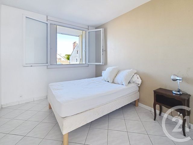 Appartement à vendre - 4 pièces - 80.59 m2 - TROYES - 10 - CHAMPAGNE-ARDENNE - Century 21 Martinot Immobilier