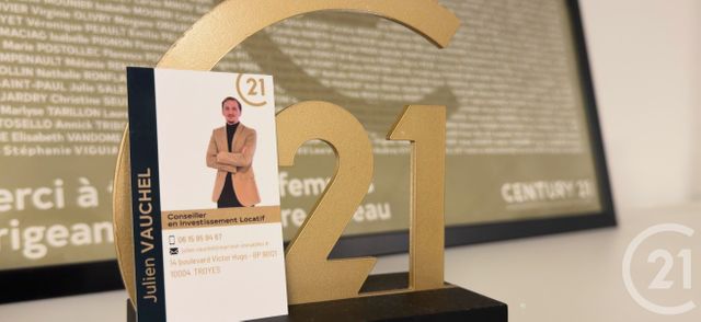 Appartement F3 à louer - 3 pièces - 66.2 m2 - TROYES - 10 - CHAMPAGNE-ARDENNE - Century 21 Martinot Immobilier