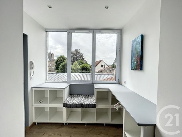 Appartement T2 à louer - 2 pièces - 46.84 m2 - TROYES - 10 - CHAMPAGNE-ARDENNE - Century 21 Martinot Immobilier
