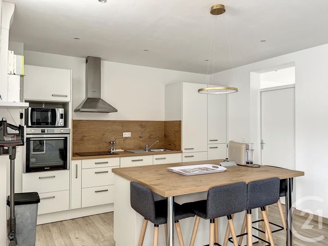 Appartement T2 à louer - 2 pièces - 46.84 m2 - TROYES - 10 - CHAMPAGNE-ARDENNE - Century 21 Martinot Immobilier