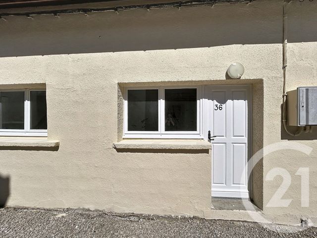 Appartement Duplex à louer - 2 pièces - 26.4 m2 - TROYES - 10 - CHAMPAGNE-ARDENNE - Century 21 Martinot Immobilier