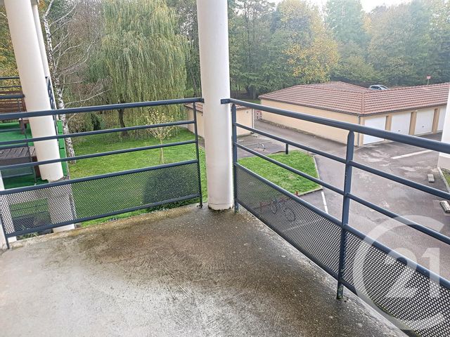 Appartement F2 à louer - 2 pièces - 42.0 m2 - ST JULIEN LES VILLAS - 10 - CHAMPAGNE-ARDENNE - Century 21 Martinot Immobilier