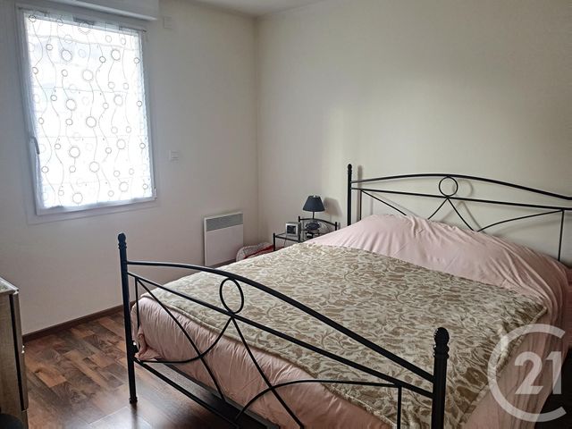 Appartement F2 à louer - 2 pièces - 42.0 m2 - ST JULIEN LES VILLAS - 10 - CHAMPAGNE-ARDENNE - Century 21 Martinot Immobilier