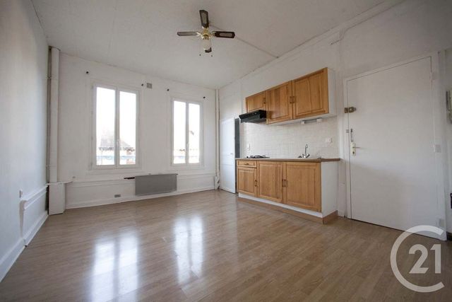 Appartement F2 à louer - 2 pièces - 45.68 m2 - TROYES - 10 - CHAMPAGNE-ARDENNE - Century 21 Martinot Immobilier