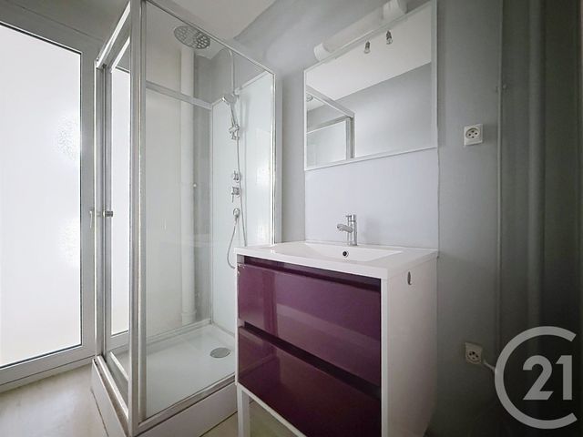 Appartement F2 à louer - 2 pièces - 42.0 m2 - TROYES - 10 - CHAMPAGNE-ARDENNE - Century 21 Martinot Immobilier