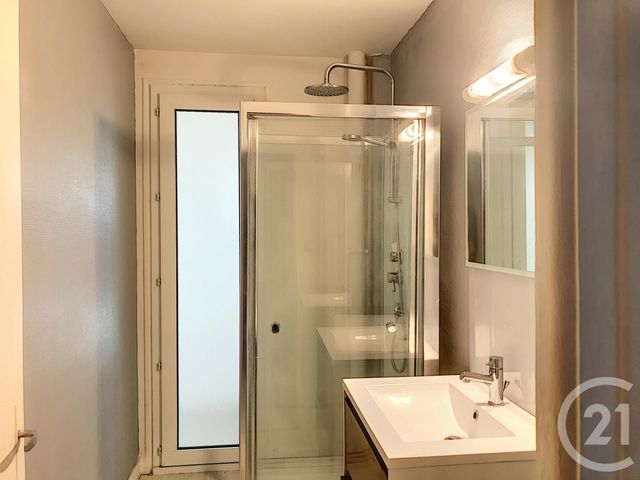 Appartement F2 à louer - 2 pièces - 42.0 m2 - TROYES - 10 - CHAMPAGNE-ARDENNE - Century 21 Martinot Immobilier