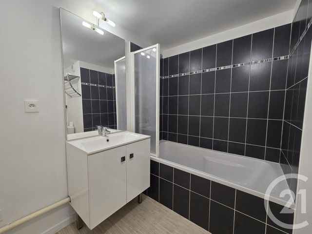 Appartement F1 à vendre - 1 pièce - 26.67 m2 - TROYES - 10 - CHAMPAGNE-ARDENNE - Century 21 Martinot Immobilier