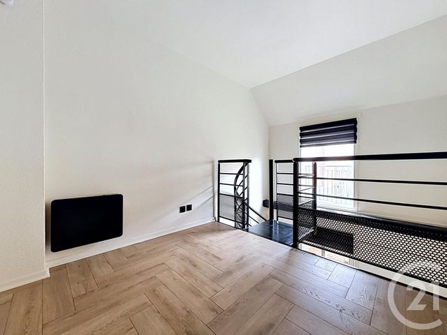 Appartement Duplex à vendre - 2 pièces - 17.4 m2 - TROYES - 10 - CHAMPAGNE-ARDENNE - Century 21 Martinot Immobilier