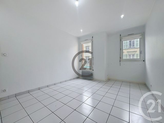 Appartement F4 à vendre - 8 pièces - 150.86 m2 - TROYES - 10 - CHAMPAGNE-ARDENNE - Century 21 Martinot Immobilier