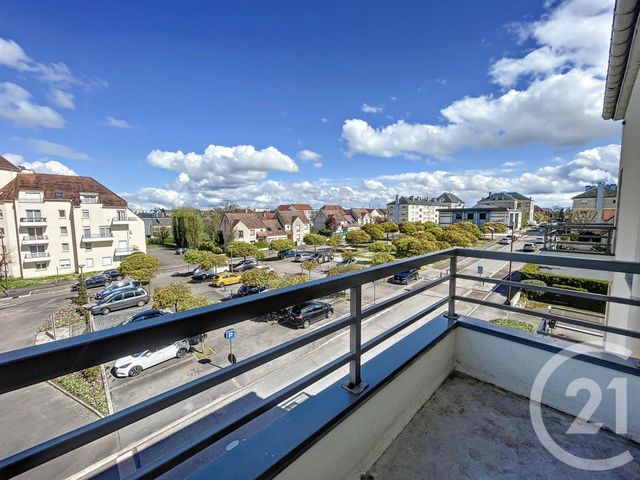 Appartement F2 à louer - 2 pièces - 49.0 m2 - ST ANDRE LES VERGERS - 10 - CHAMPAGNE-ARDENNE - Century 21 Martinot Immobilier