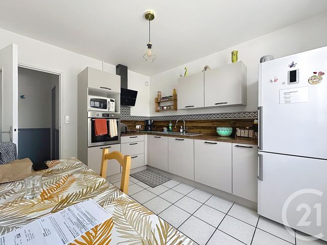 Appartement F4 à vendre - 4 pièces - 80.0 m2 - TROYES - 10 - CHAMPAGNE-ARDENNE - Century 21 Martinot Immobilier