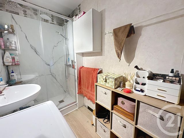 Appartement à vendre - 2 pièces - 44.84 m2 - TROYES - 10 - CHAMPAGNE-ARDENNE - Century 21 Martinot Immobilier