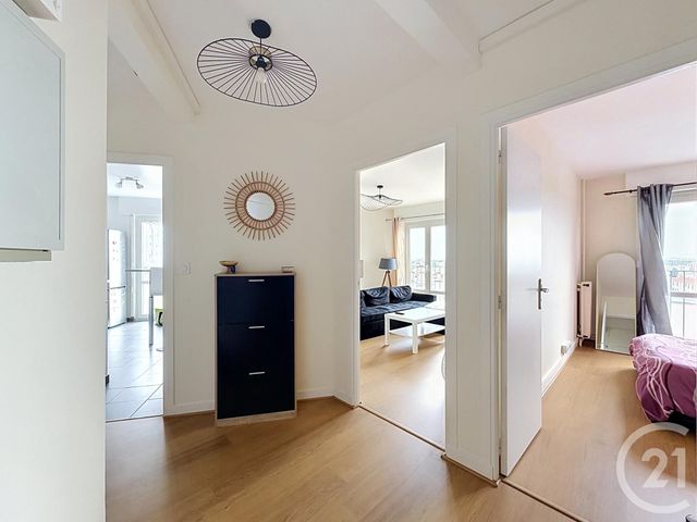 Appartement à vendre - 2 pièces - 52.0 m2 - ST ANDRE LES VERGERS - 10 - CHAMPAGNE-ARDENNE - Century 21 Martinot Immobilier