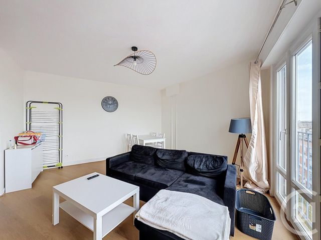 Appartement à vendre - 2 pièces - 52.0 m2 - ST ANDRE LES VERGERS - 10 - CHAMPAGNE-ARDENNE - Century 21 Martinot Immobilier