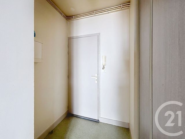 Appartement Studio à louer - 1 pièce - 22.75 m2 - TROYES - 10 - CHAMPAGNE-ARDENNE - Century 21 Martinot Immobilier