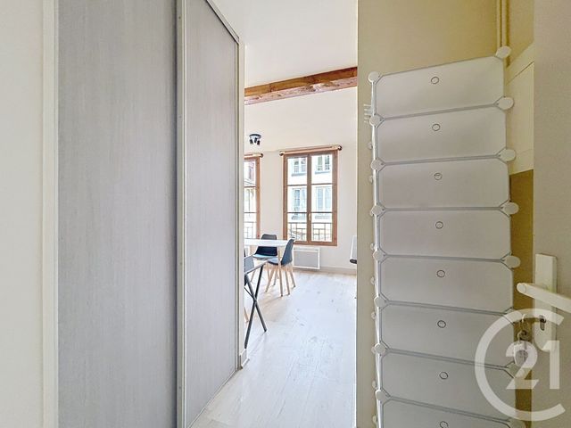 Appartement Studio à louer - 1 pièce - 22.75 m2 - TROYES - 10 - CHAMPAGNE-ARDENNE - Century 21 Martinot Immobilier