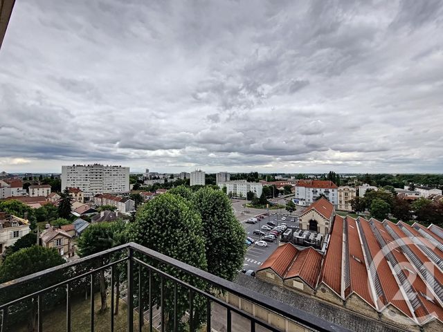 Appartement F1 à louer - 1 pièce - 35.0 m2 - TROYES - 10 - CHAMPAGNE-ARDENNE - Century 21 Martinot Immobilier