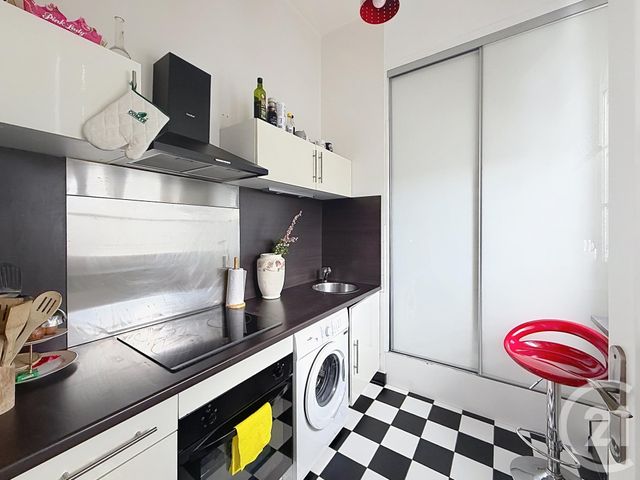Appartement F2 à vendre - 2 pièces - 56.65 m2 - TROYES - 10 - CHAMPAGNE-ARDENNE - Century 21 Martinot Immobilier