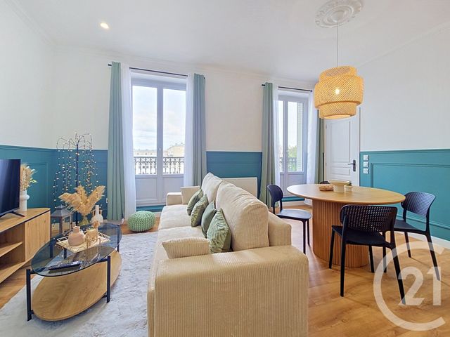 Appartement à vendre - 3 pièces - 70.0 m2 - TROYES - 10 - CHAMPAGNE-ARDENNE - Century 21 Martinot Immobilier