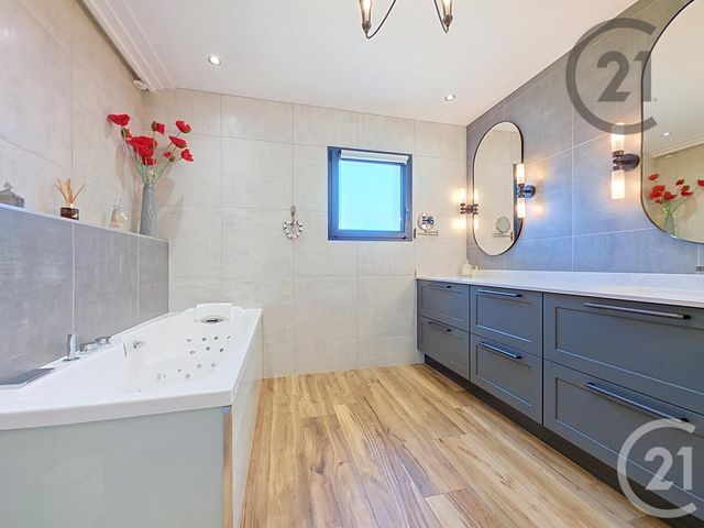 maison à vendre - 5 pièces - 177.54 m2 - LE PAVILLON STE JULIE - 10 - CHAMPAGNE-ARDENNE - Century 21 Martinot Immobilier