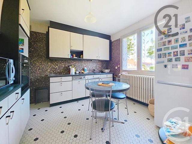 maison à vendre - 4 pièces - 109.53 m2 - TROYES - 10 - CHAMPAGNE-ARDENNE - Century 21 Martinot Immobilier