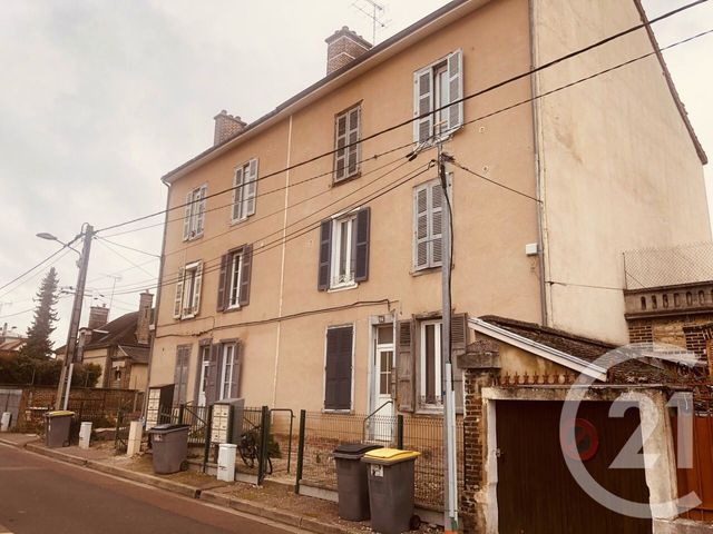 Appartement F2 à louer - 2 pièces - 33.0 m2 - TROYES - 10 - CHAMPAGNE-ARDENNE - Century 21 Martinot Immobilier