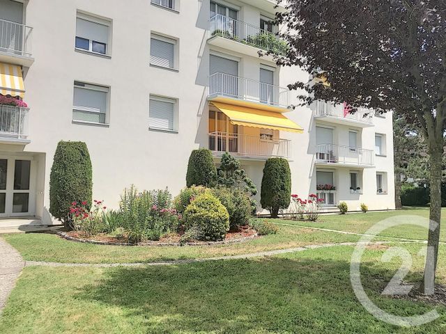 Appartement F2 à louer - 2 pièces - 48.0 m2 - TROYES - 10 - CHAMPAGNE-ARDENNE - Century 21 Martinot Immobilier