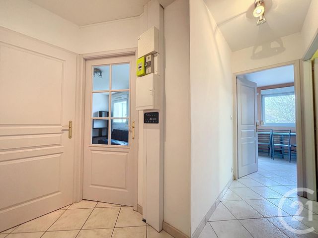 Appartement F2 à louer - 2 pièces - 50.8 m2 - TROYES - 10 - CHAMPAGNE-ARDENNE - Century 21 Martinot Immobilier