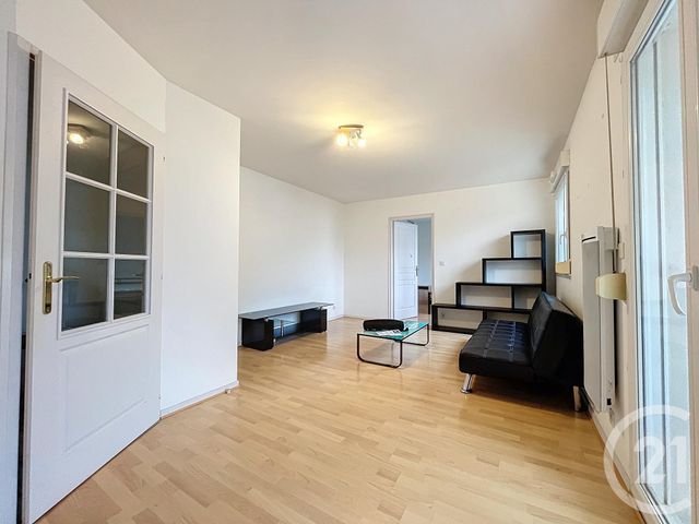 Appartement F2 à louer - 2 pièces - 50.8 m2 - TROYES - 10 - CHAMPAGNE-ARDENNE - Century 21 Martinot Immobilier