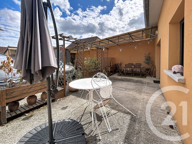 Appartement T5 à louer - 5 pièces - 135.0 m2 - STE SAVINE - 10 - CHAMPAGNE-ARDENNE - Century 21 Martinot Immobilier