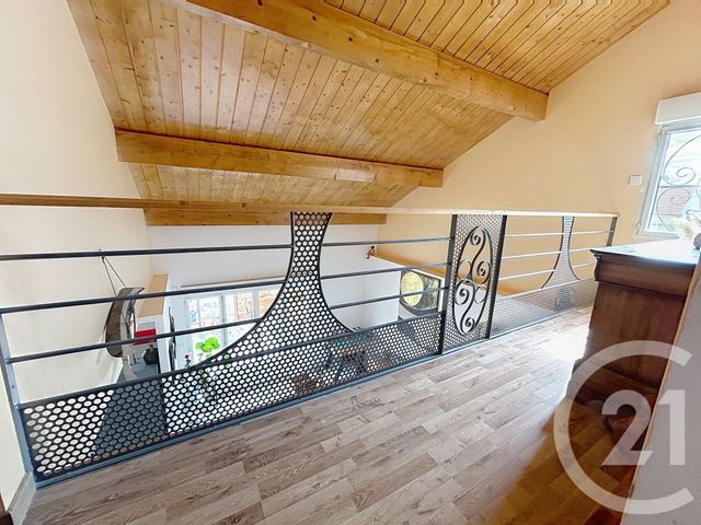 Appartement T5 à louer - 5 pièces - 135.0 m2 - STE SAVINE - 10 - CHAMPAGNE-ARDENNE - Century 21 Martinot Immobilier